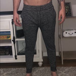 men’s joggers